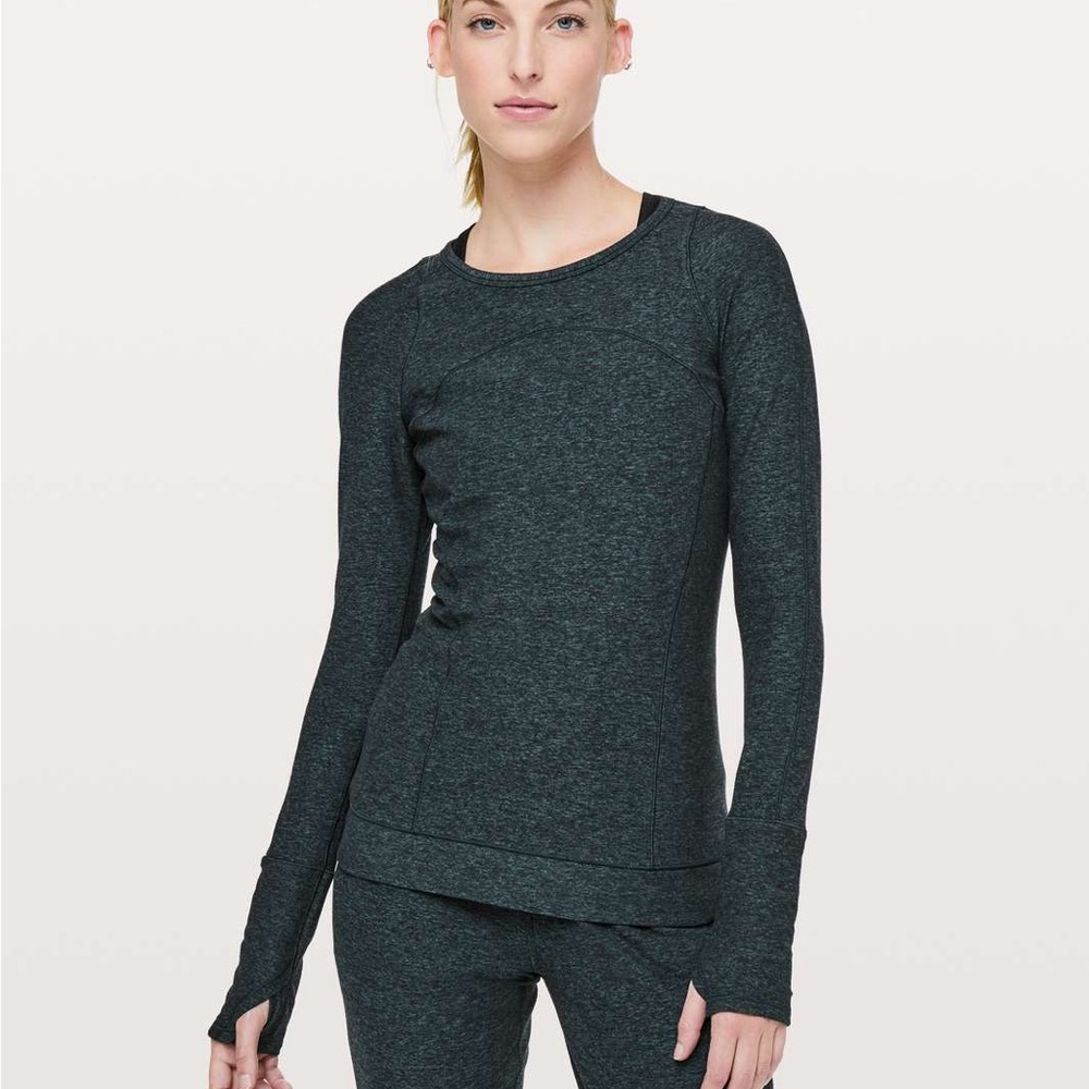 Lululemon Cypress Kiss Long Sleeve
Heathered Green Jasper / Black
